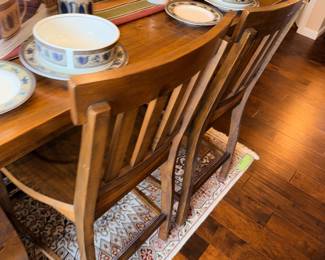 Items Located In The Kitchen / Dining Room