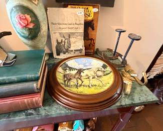 Items Located In The Entry Way