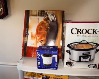 Items Located In The Kitchen / Dining Room