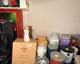 Items Located In The 2nd Bedroom (MASTER)