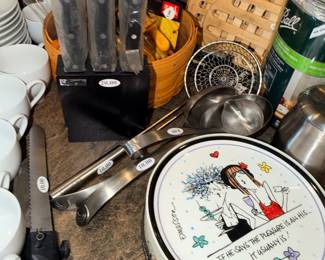 Items Located In The Kitchen / Dining Room