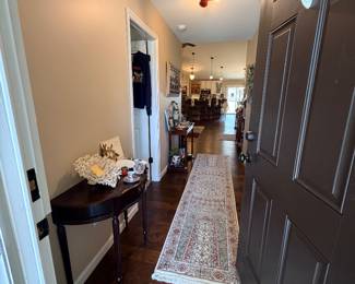 Items Located In The Entry Way