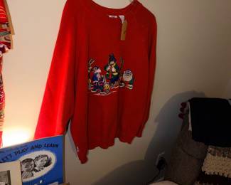 Items Located In The 2nd Bedroom (MASTER)