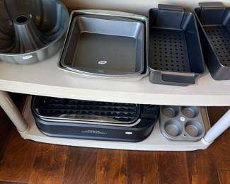 Items Located In The Kitchen / Dining Room