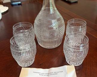 MMA Glass Decanter Metropolitan Museum Art Boston Diamond Sunburst Acorn Topper &4 glasses- $40 all