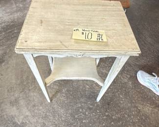 Antique Side Table $10