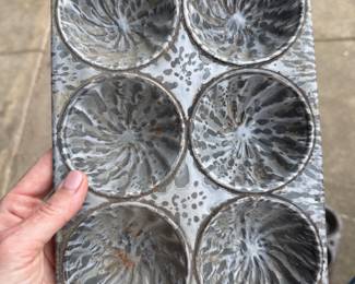 Antique kitchen decor
