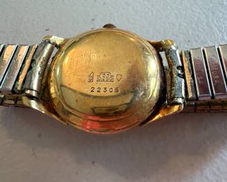 Flip side of Arsa Men’s Watch
