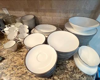 Noritake - Japan - Ivonne
