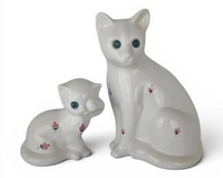 Two White Cat Figurines w Bright Blue Eyes Pink Floral Design