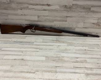 Lot #55 Remington Sportmaster Model 512 .22 S L LR Bolt Action Rifle Vintage Wood Stock USA