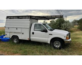Lot #51 1999 Ford F250 XL Super Duty Utility Service Truck V10 New Engine 63K Miles Ladder Rack