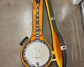 Lot #38 Aria 5-String Bluegrass Banjo MOP Bowtie Inlay Resonator w/ Hard Case 1970s