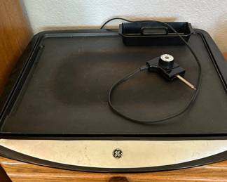 Lot #24 GE General Electric Large Electric Griddle Nonstick Surface Probe Control 1980s