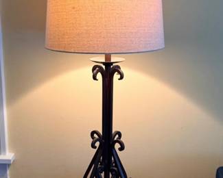 76 WroughtIronScrollTableLamp