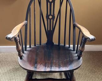 32 AntiqueFHConantsSonsWindsorStyleRockingChair
