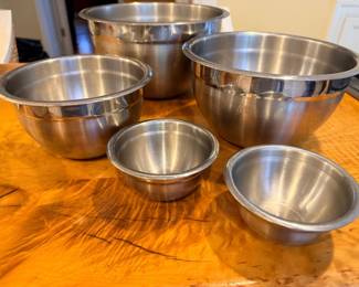 140 ProfessionalQualityStainlessNestingBowlSetSifter