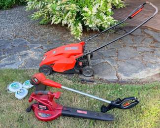 263 BlackDeckerElectricMowerTrimmerCraftsmanBlowerWCords