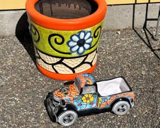 244 CeramicTruckandFlowerPlanters