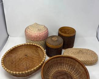 210 2VintageReedBambooStorageCanisters4SmallBaskets
