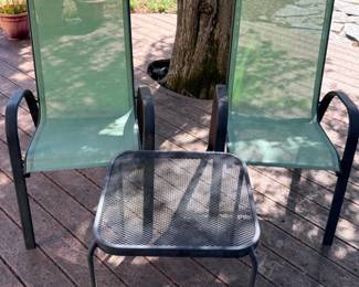 204 2GreenSlingChairsWithMeshSideTable