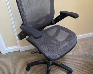 199 MetrexIIAdjustableOfficeMeshTaskChair