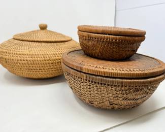102 3LiddedWovenBaskets