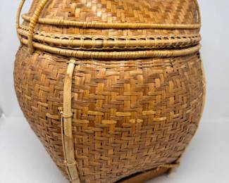 221 SoutheastAsianTransportingBasket