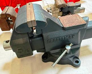 Craftsman 5 1/2" Bench Vise