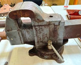 The Columbian Vise & MFG 404 1/2 Bench Vise Cleveland OH