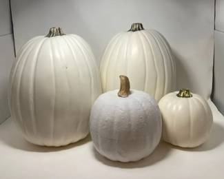 S3220KM Set of 4 Composite White Pumpkin