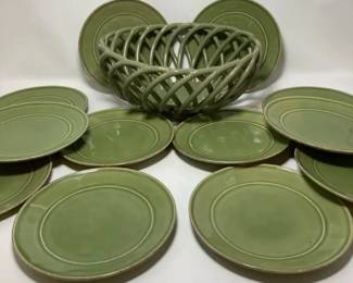S3254KM 12 Pottery Barn Salad Or Dessert Plates wCoordinated Woven Ceramic Bowl Moss Green Glaze