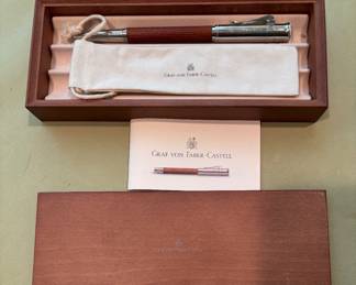 Graf von Faber- Castell Pen in box