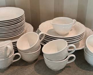 Home Plate - 23 pc stoneware