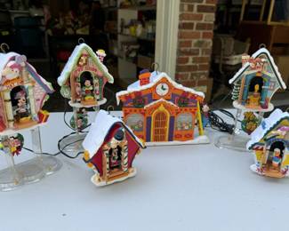 Mr. Christmas Disney Mickey's Clock Shop 1993 - Works!