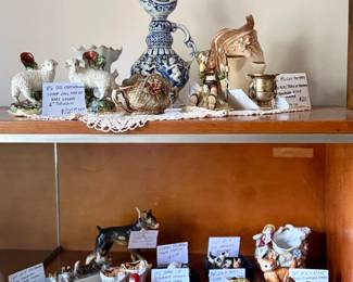 Variety of vintage miniatures and other collectables