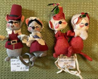 Annalee Mobilitee Thanksgiving and Christmas mice sets