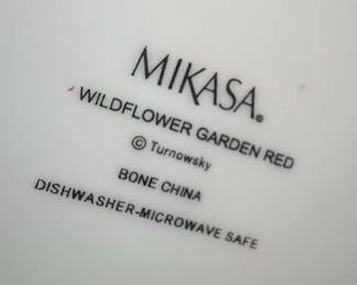 Mikasa Wildflower Garden Red Turnowsky Bone China Dinnerware