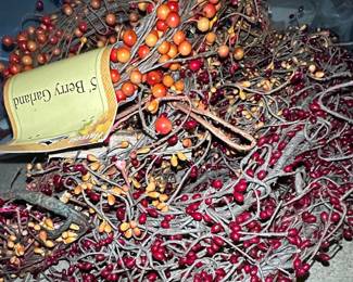 Assorted Berry Garlands