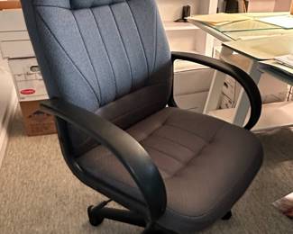 Grey Fabric Ergonomic Office Chair Style