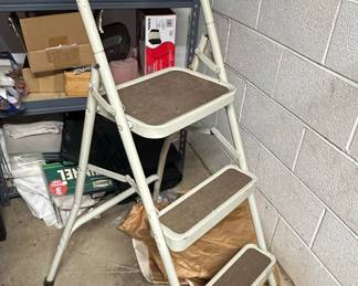 Cosco 3-Step Folding Step Stool