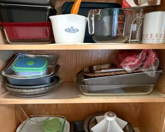 Assorted Bakeware