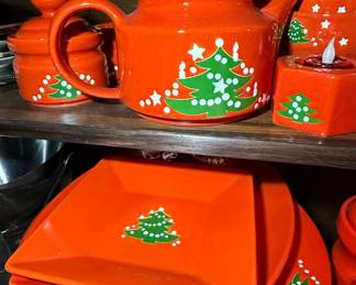 Waechtersbach Christmas Tree Pattern Enamelware Set
