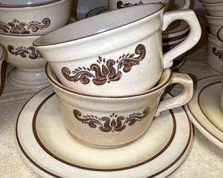 Pfaltzgraff Village Dinnerware Set