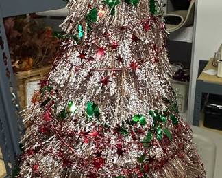Assorted Holiday Decor