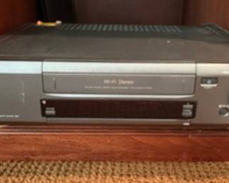 Sony Hi-Fi Stereo VCR SLV-718HF