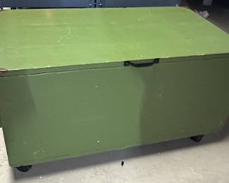 Vintage Green Military Footlocker Style Storage Trunk