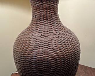 Woven Table Lamp Style