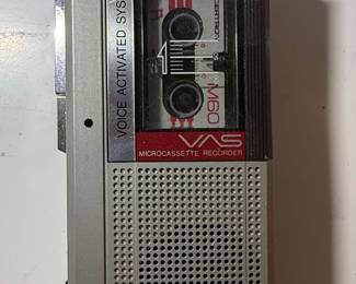 Panasonic RQ-2105 Voice Activated Microcassette Recorder