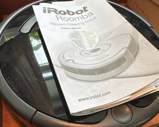 iRobot Roomba 500 Series Vacuum Cleaning Robot with Accessories